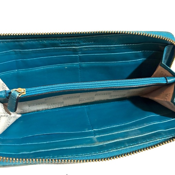 Michael Kors Teal Quilted Wallet with Gold Accents - Picture 5 of 5